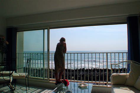 holiday apartment  sea views  rent  cap dagde languedoc region