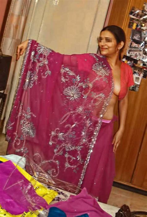 indian wife stripping her blouse and bra saree women hd