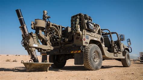 green berets  testing   highly mobile mm mortar system