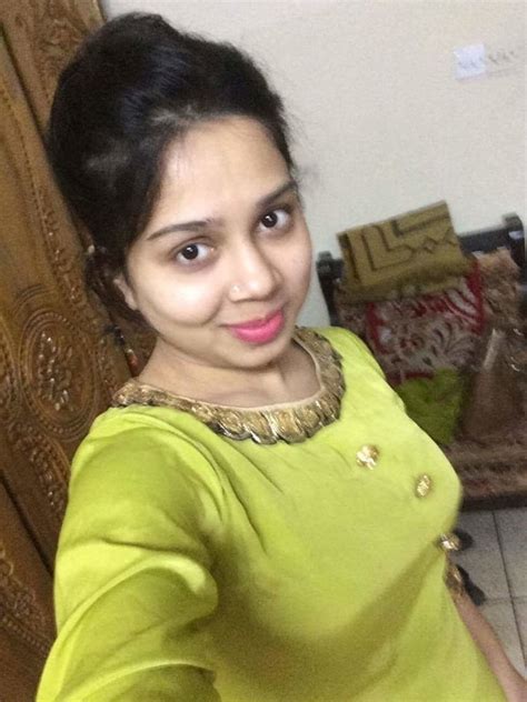 pooja indian desi hairy wife nude selfie 82 pics xhamster