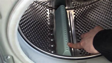 how to replace a washing machine drum paddle in a hotpoint washer youtube