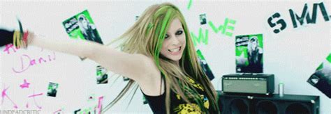avril lavigne find and share on giphy