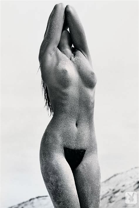 american model cindy crawford nude pictures collection