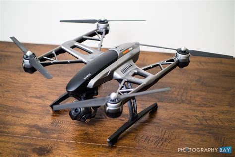 yuneec  typhoon  drone review