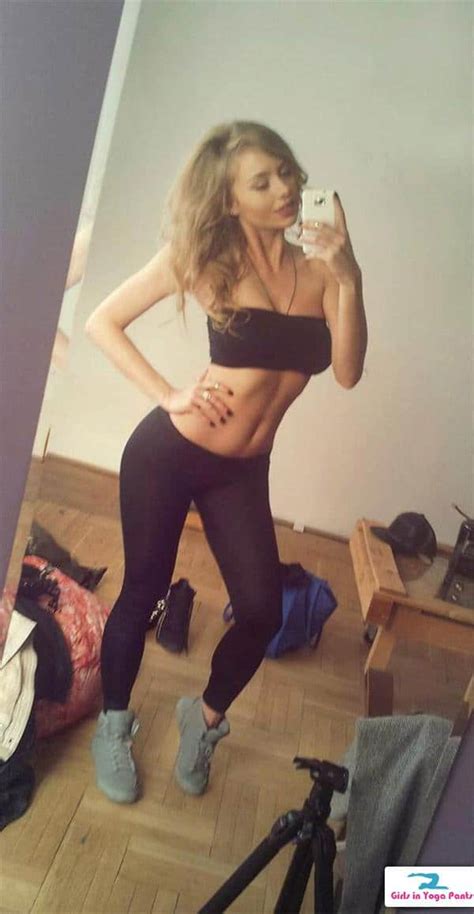 7 pics hot 23 year old polish girl in yoga pants hot girls in yoga pants best booty