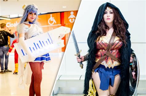 comic con babes fantasy girls put on stunning display at uk comic con daily star