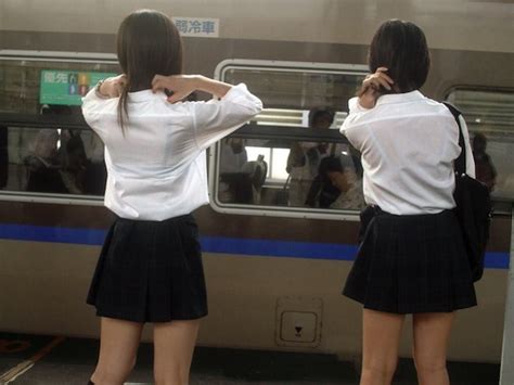 japanese high school girls flash panties at tokyo disneyland tokyo kinky sex erotic and adult