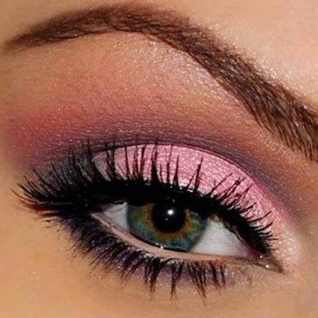 ✓ gratis per usi commerciali ✓ attribuzione non richiesta ✓ senza copyright. Outfit Perfetto: Come abbinare il MAKE UP: truccare gli OCCHI VERDI