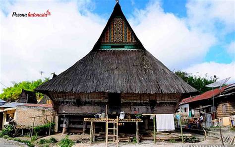 nama rumah adat sumatera utara ini juga sering disebut dengan rumah