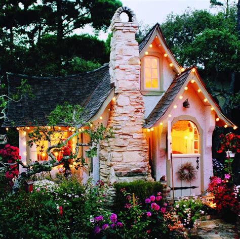 love  fairy tale houses  carmel   sea california    hansel built
