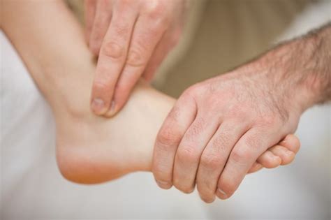 causes of burning and tingling feet