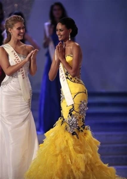 Le Fashionfudge Miss Botswana 2010 Emma Wareus Crowned Miss World