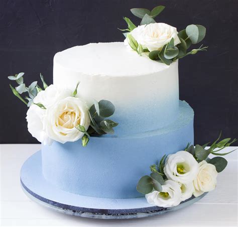 classic  tier cakes  layer dream maker bakers