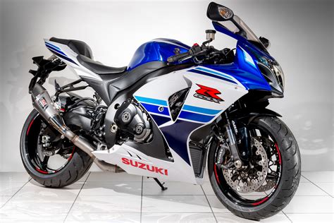 Photographing The Suzuki Gsxr 1000 At Fowlers Motorcycles – Bristol