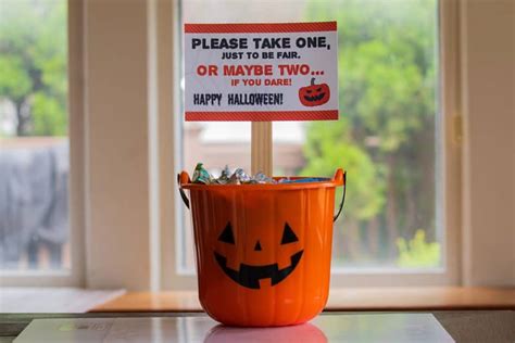 printable    halloween sign instant
