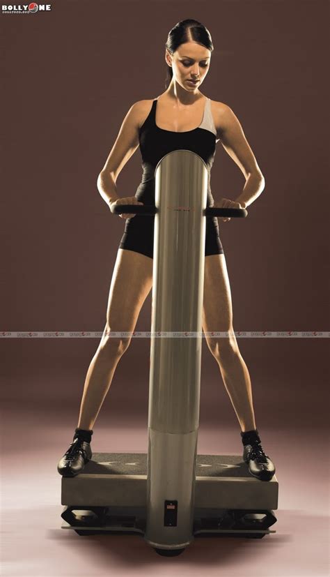Scandals Yana Gupta Hot Gym Workout Pics