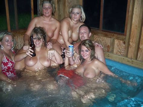 Amateur Hot Tub Orgy Party 28 Pics Xhamster