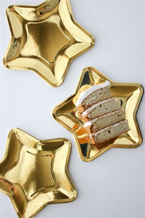 gold star cake toppers allergy  frosting