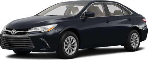 toyota camry values cars  sale kelley blue book