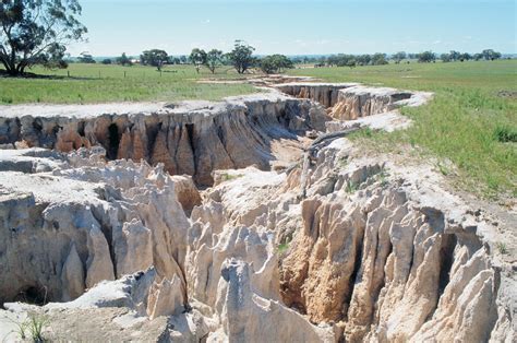 water erosion   agricultural region  western australia