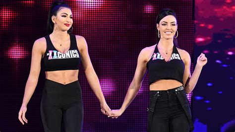 wwe how billie kay and peyton royce went from sleeping on floors to