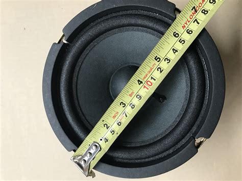 speaker  inches