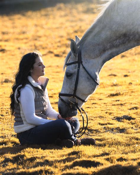 equine assisted therapy mindful soul wellbeing