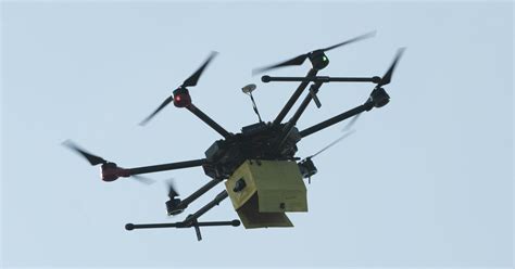 drone sneaks package  michigan prison
