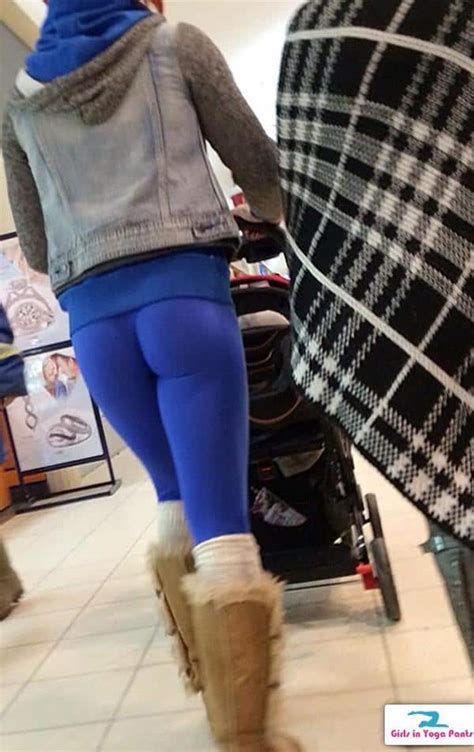 creep shots of a milf with a small ass yoga pants girls in yoga pants big booty