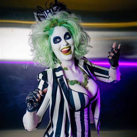 15 Of The Best Halloween Costumes Inspired By Tim Burton