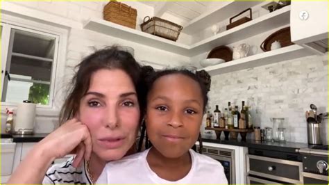 Sandra Bullock S Daughter Laila Joins Her To Thank A Nurse Ahead Of