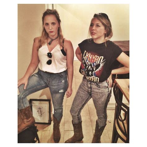 Thelma And Louise Easy Couples Costumes Diy Halloween Costumes For