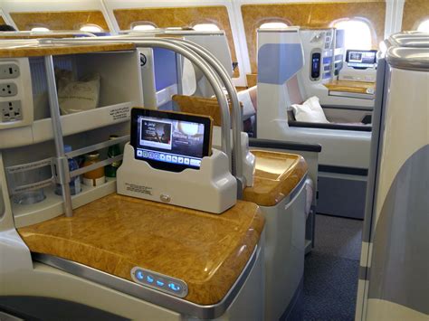 review emirates a380 business class dubai to london
