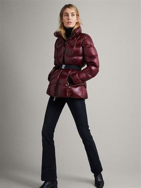 What To Wear With Puffer Jackets For Women This Winter