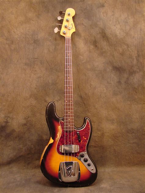 vintage fender bass guitars jazz bass  precision bass