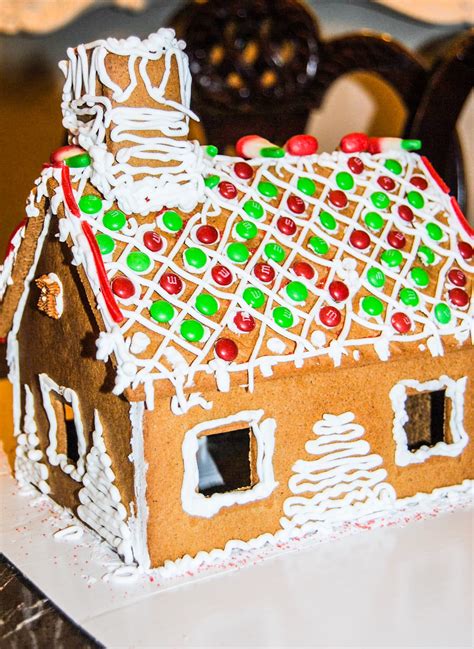 gingerbread house icing   housewife