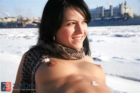 Russian Lady Naked On Frozen Sea By Blondelover Zb Porn