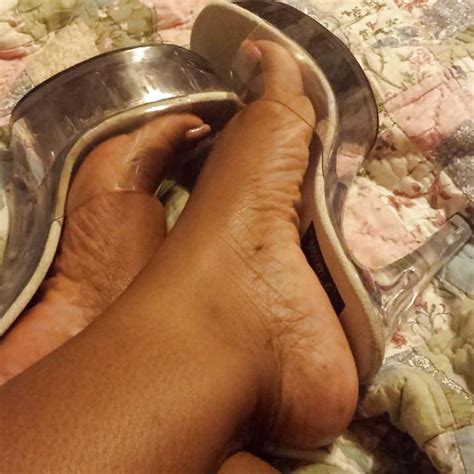 stunning thick bbw ebony feet goddess bossy meana 35