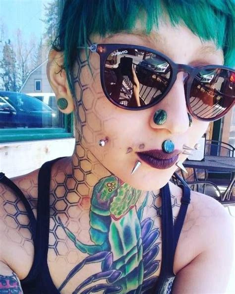 46 Extreme And Odd Body Mods Chaostrophic Unique Body Piercings Face