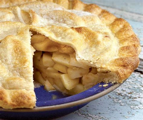 New England Apple Pie With Cornmeal Crust New England Apples