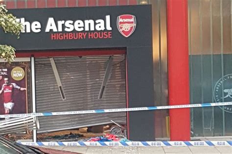arsenals emirates stadium ram raided  burglars