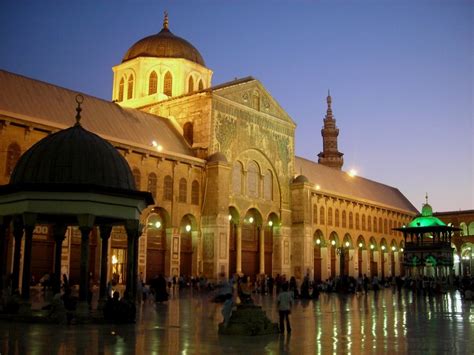 islamic holly places umayyad mosque damascus syria