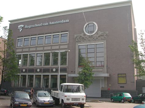 voormalig kantoor van de amstelbrouwerij  amsterdam monument rijksmonumenten