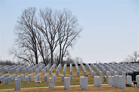 great lakes national cemetery explore abarndwellers photo flickr photo sharing