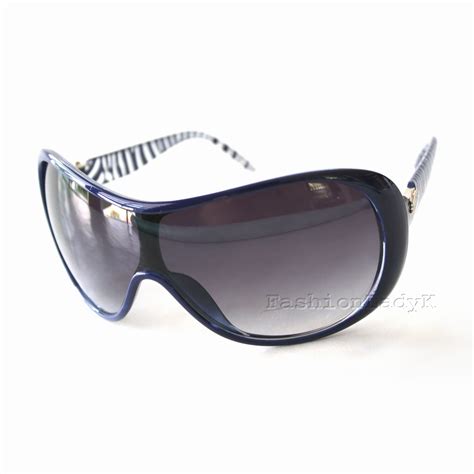 Guess Women Blue Sunglasses Gu7206 Bl 35 New W Case