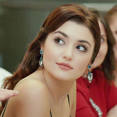 Hande Erçel Handeerçel Turkish Turkishgirl Beauty