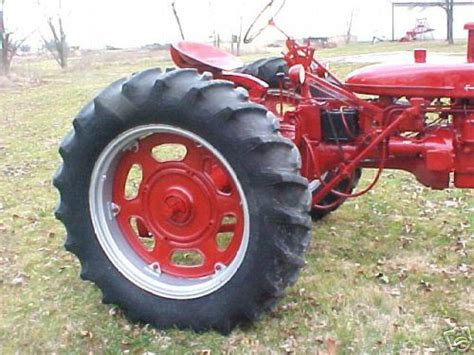 farmall  tractor professional restoration