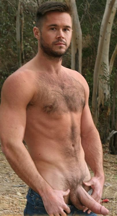 Photo Hung Male Naturists Page 13 Lpsg