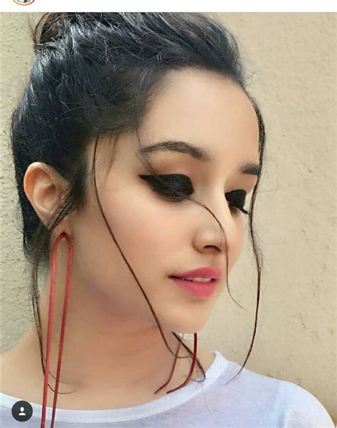 pin by laura 12 on stars of the world in 2019 shraddha kapoor instagram shraddha kapoor