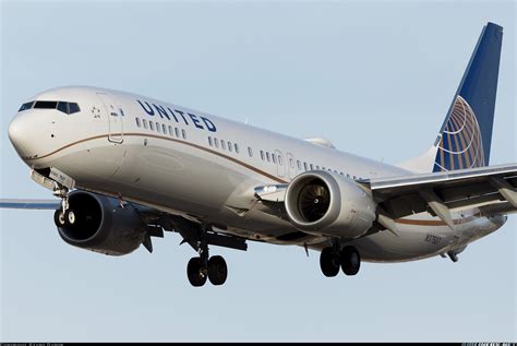 boeing   max united airlines aviation photo